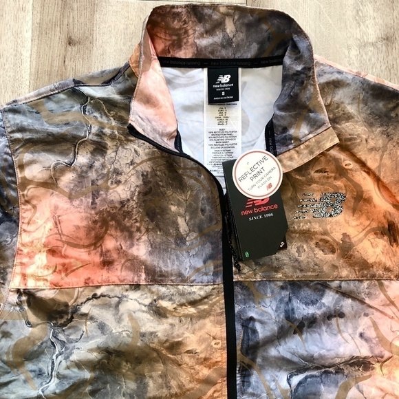 New Balance, PMV, Kimbia Jacket,‎ REFLECTIVE, Womens, Lightweight, Size S, NWT - Picture 8 of 16